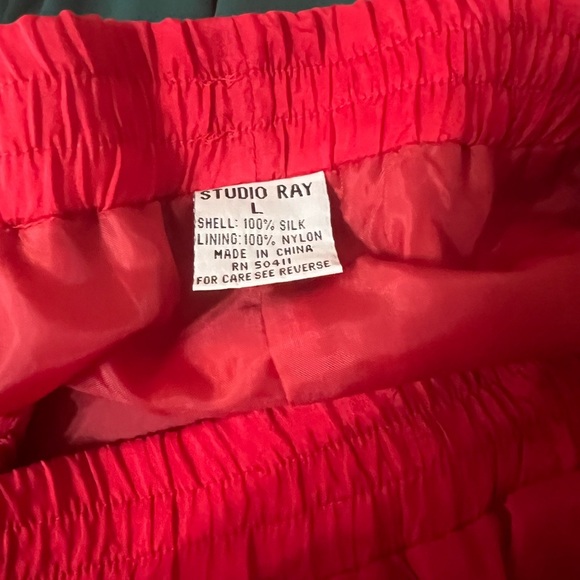 Striking Red Lined 100% Silk Pants - Picture 3 of 4